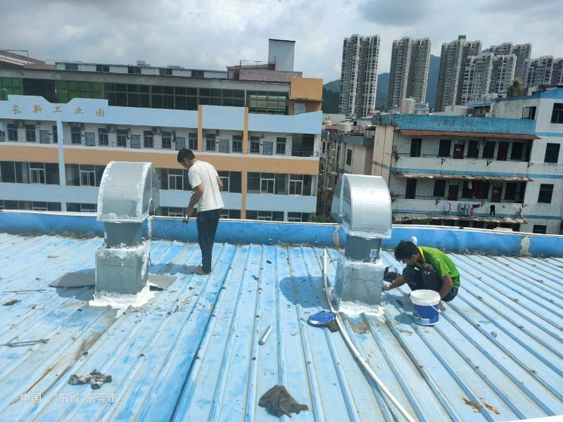 泰州钢结构屋面涂料维修方法